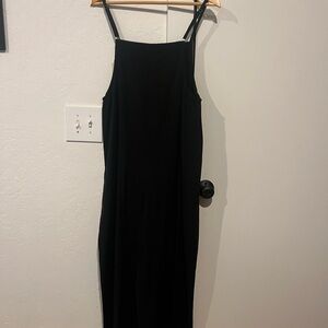 Elegant Black Women's Jumper